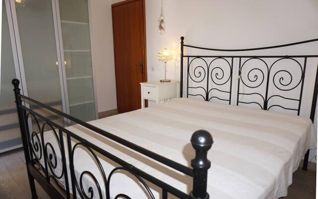 Villa in Front of the Pedestrian Area With Pool