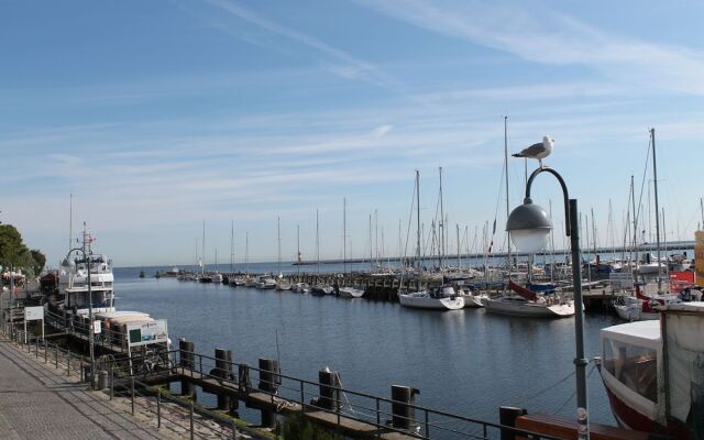 Modern Apartment in Groß Klein Germany With Barbecue