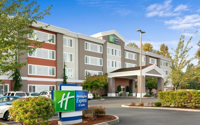 Holiday Inn Express & Suites Marysville, an IHG Hotel