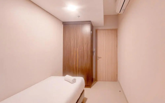 Spacious And Nice 2Br At Bintaro Embarcadero Apartment