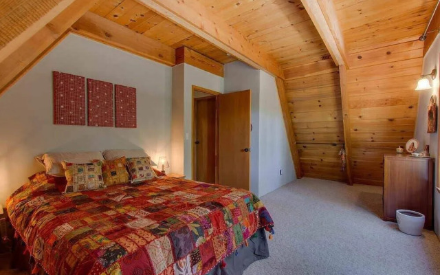 Caravansary - Four Bedroom Home