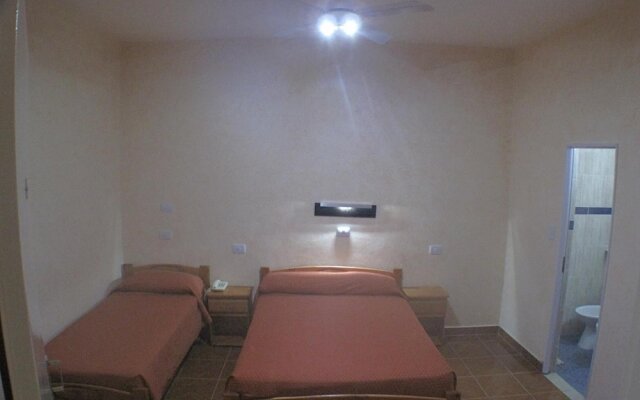 Los Cedros Hotel