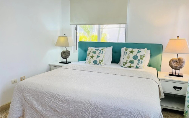 Beauty Pool Views Aparment With Private Beach O201