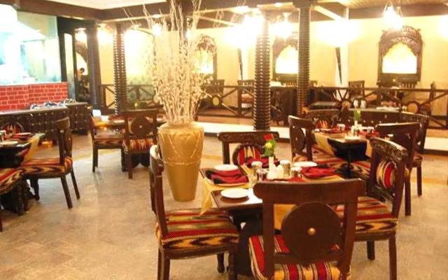Noor-Us-Sabah Palace