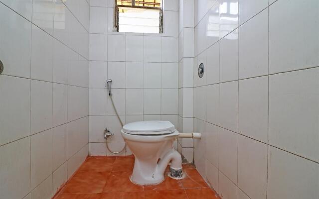 OYO 29941 Hotel Hukum Palace