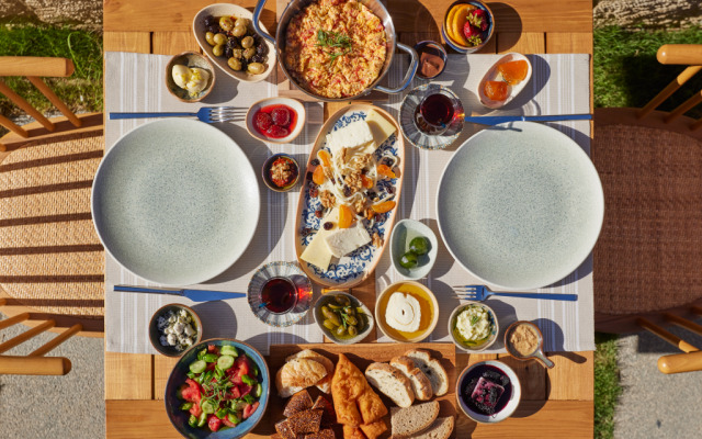 Meruno Alaçatı