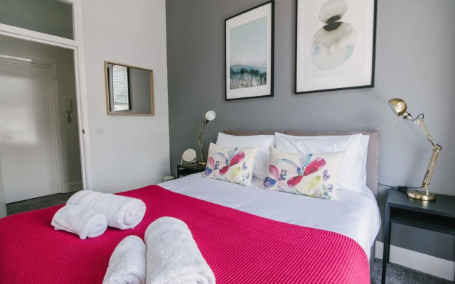 Plymouth Hoe Central Apartment