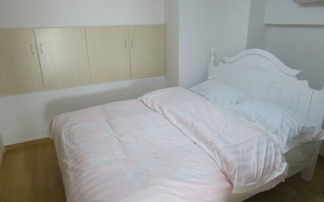 Yunzu Aparthotel (Huanlegu Branch)