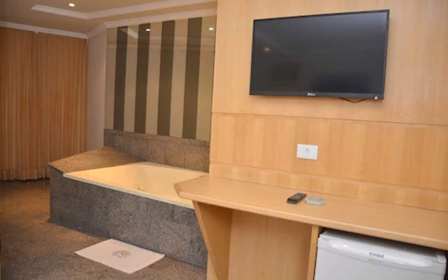 Saionara Hotel