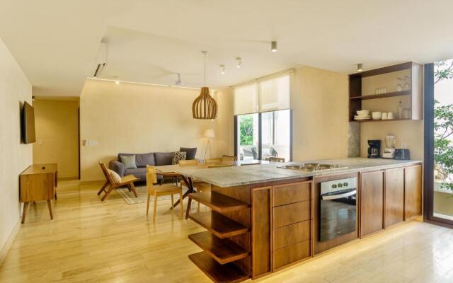 205 Perfect Location 3 bedrooms Apartment