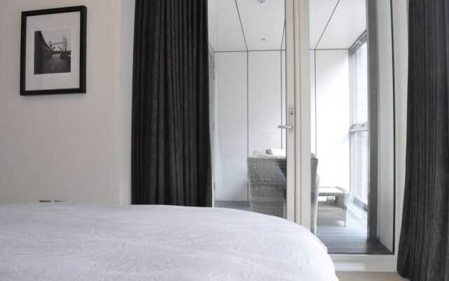 Modern 1 Bedroom Apartment in Brixton With Balcony