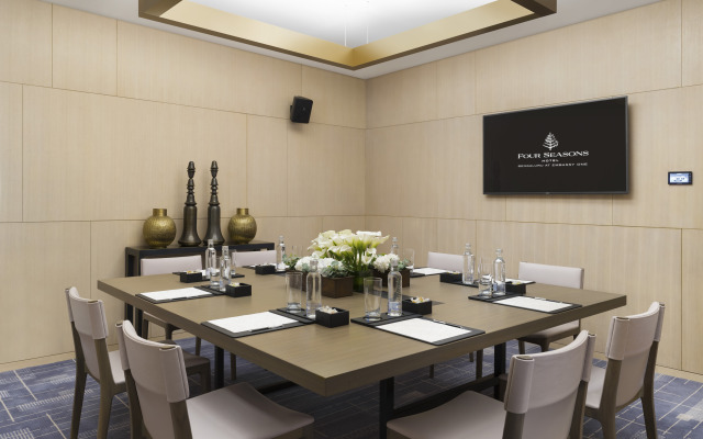 Four Seasons Hotel Bengaluru at Embassy One