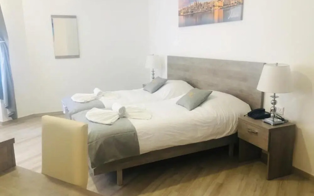Napoli Suites