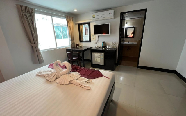 Silver Resortel