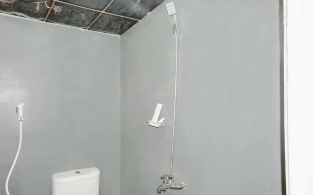 Oyo 1160 Apache Camp Batu