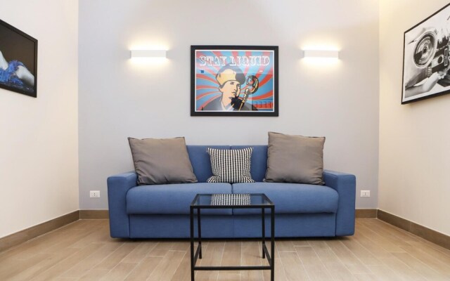 Piazza Bellini - Contemporary Art Apartment CAV