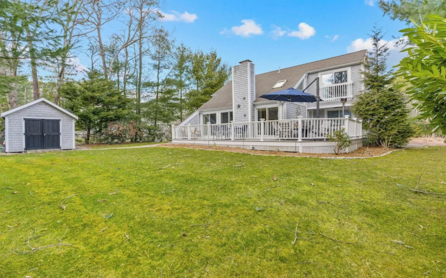 The Endless Summer Hideaway