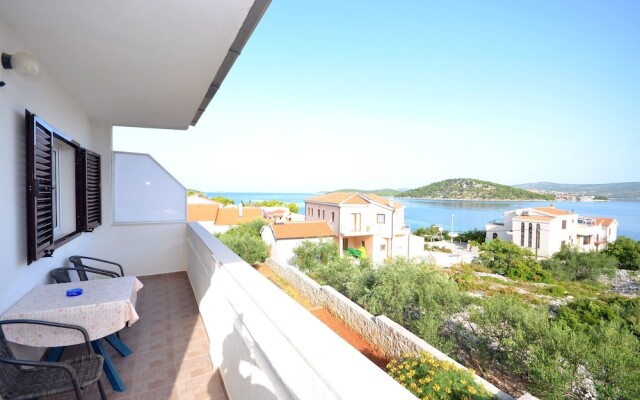 Apartments Mirta
