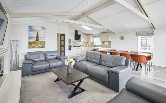 Host Stay River Tees Lodge