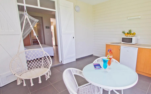 Appartement Tillet. O Coeur de Deshaies.