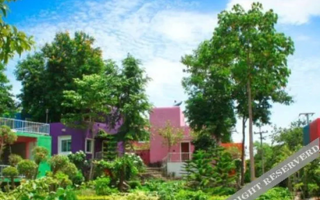 培福安姆度假酒店(Phuauem Resort)