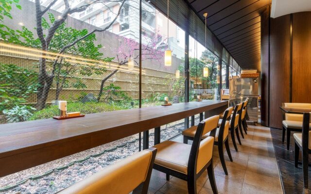 Loisir Hotel Classic Garden Kyoto Sanjo