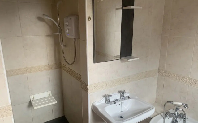 Remarkable House in Newbridge