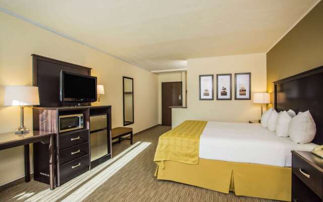 AmericInn by Wyndham Janesville