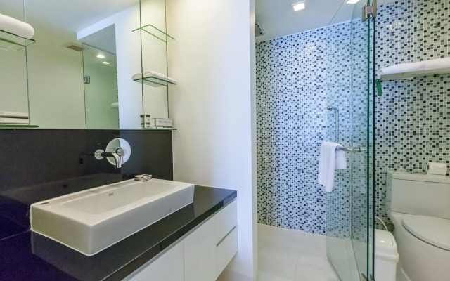 Oakwood Residence Sukhumvit 24 Bangkok
