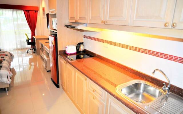 Baan Suan Lalana Te Ground Floor Studio Apartment Jomtien