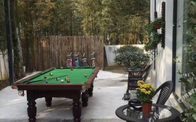 July Bamboo Hostel