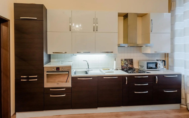 DeRent Aparts (ДеРент Апартс) на набережной реки Мойки 6