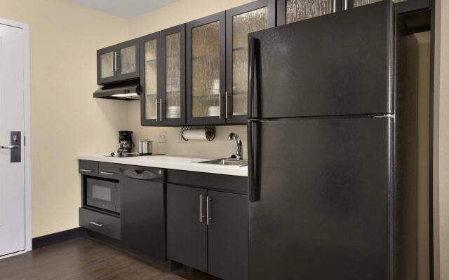 Candlewood Suites Vestal - Binghamton by IHG