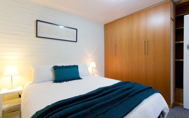 Hensman Road Apartment Shenton Park