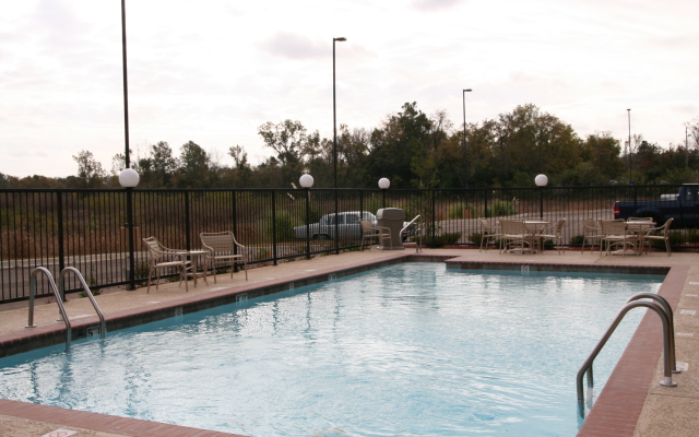 Hampton Inn & Suites Natchez