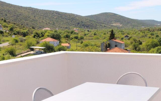 Apartments Yerkovic