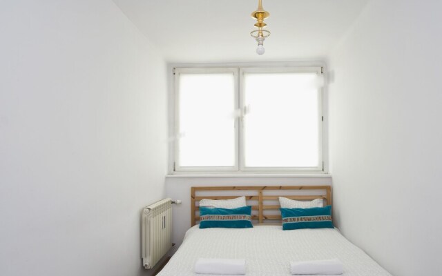 Goodnight Warsaw Apartments Aleja Jana Pawla II 26