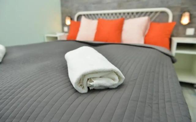 Sweet Home Apartment 2.