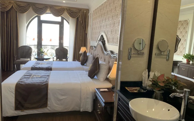 Dragon Legend Hotel
