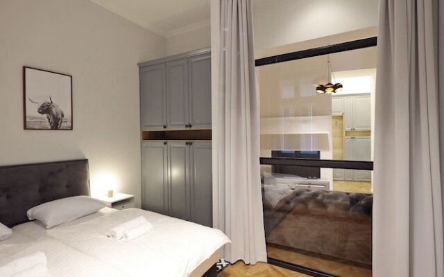 Zagreb IN Central Square Apartment
