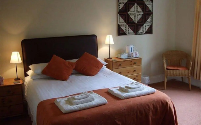 Woodside Guest House