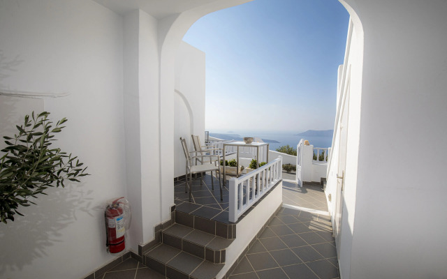 Santorini View Studios-Adults Only