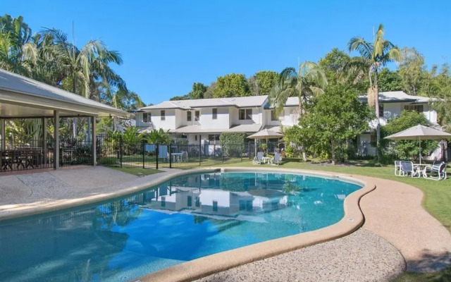 Byron Lakeside Holiday Apartments