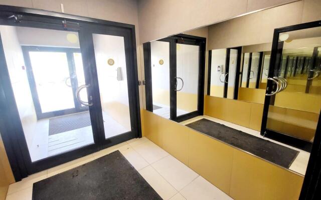 Apartments on Yasny Bereg street