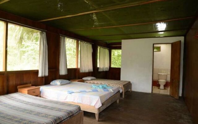 Chullachaqui EcoLodge