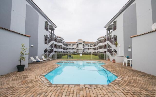 The Paper Fig House - greenpoint mews 17