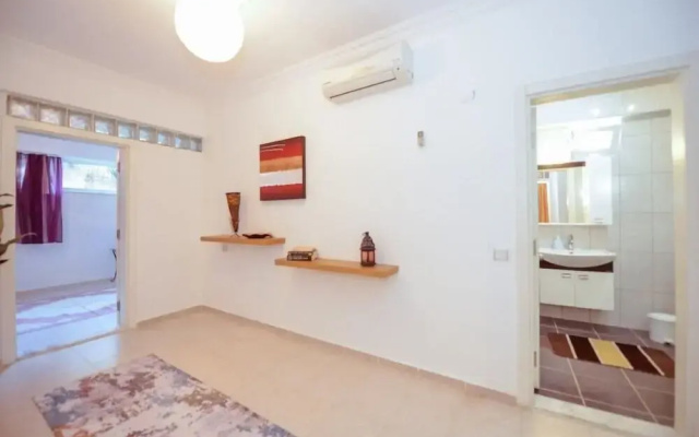 Tala Villa 21
