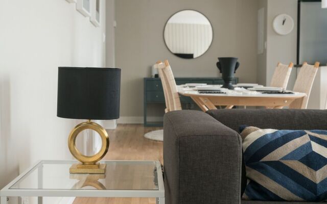 Vibrant 2br in Downtown Mtl by Sonder