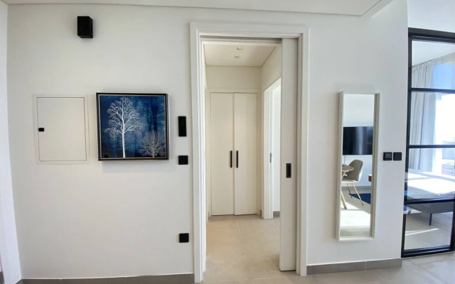 Lux BnB Collective-1 -Dubai Hills