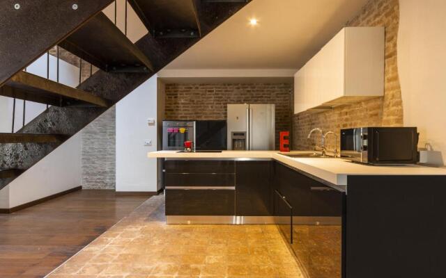 Suite 96 - Smart Holiday